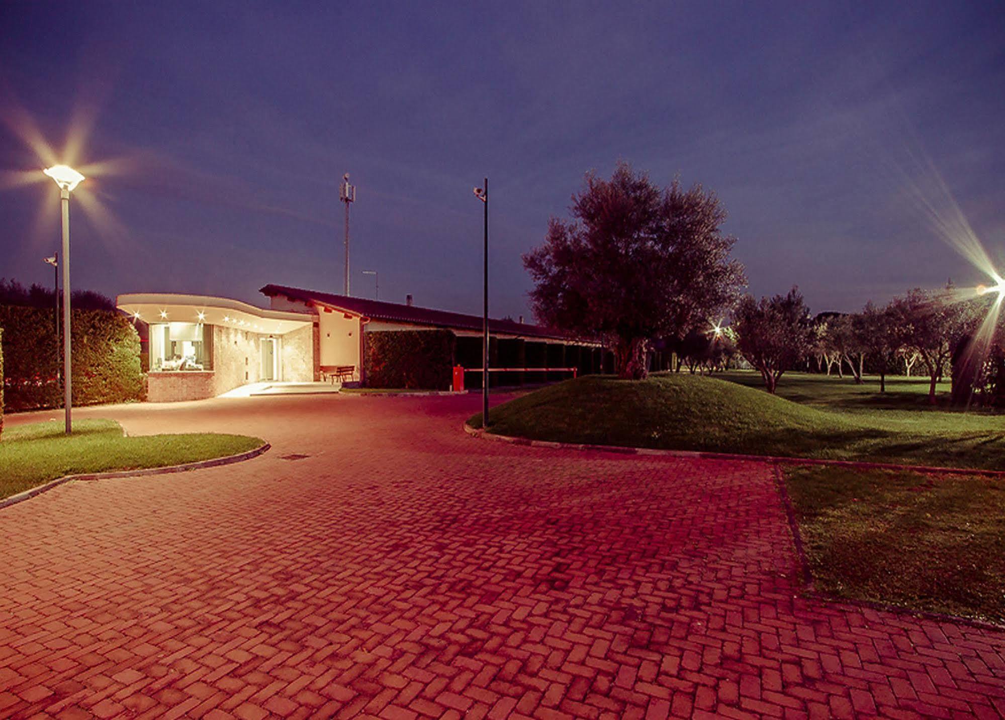All Ways Garden Hotel & Leisure Roma Exterior foto