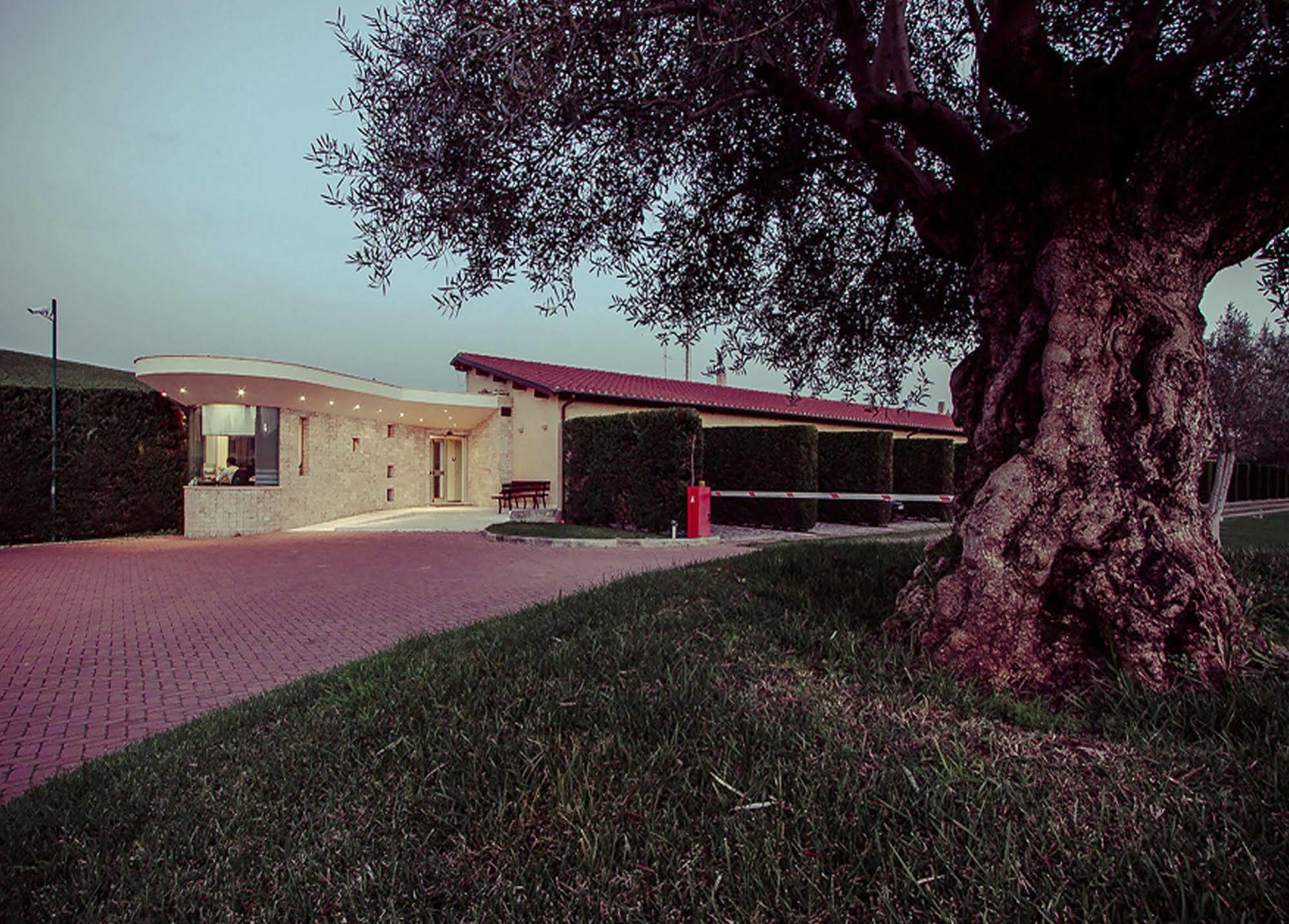 All Ways Garden Hotel & Leisure Roma Exterior foto